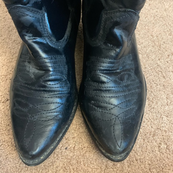 Boots - Picture 2 of 6